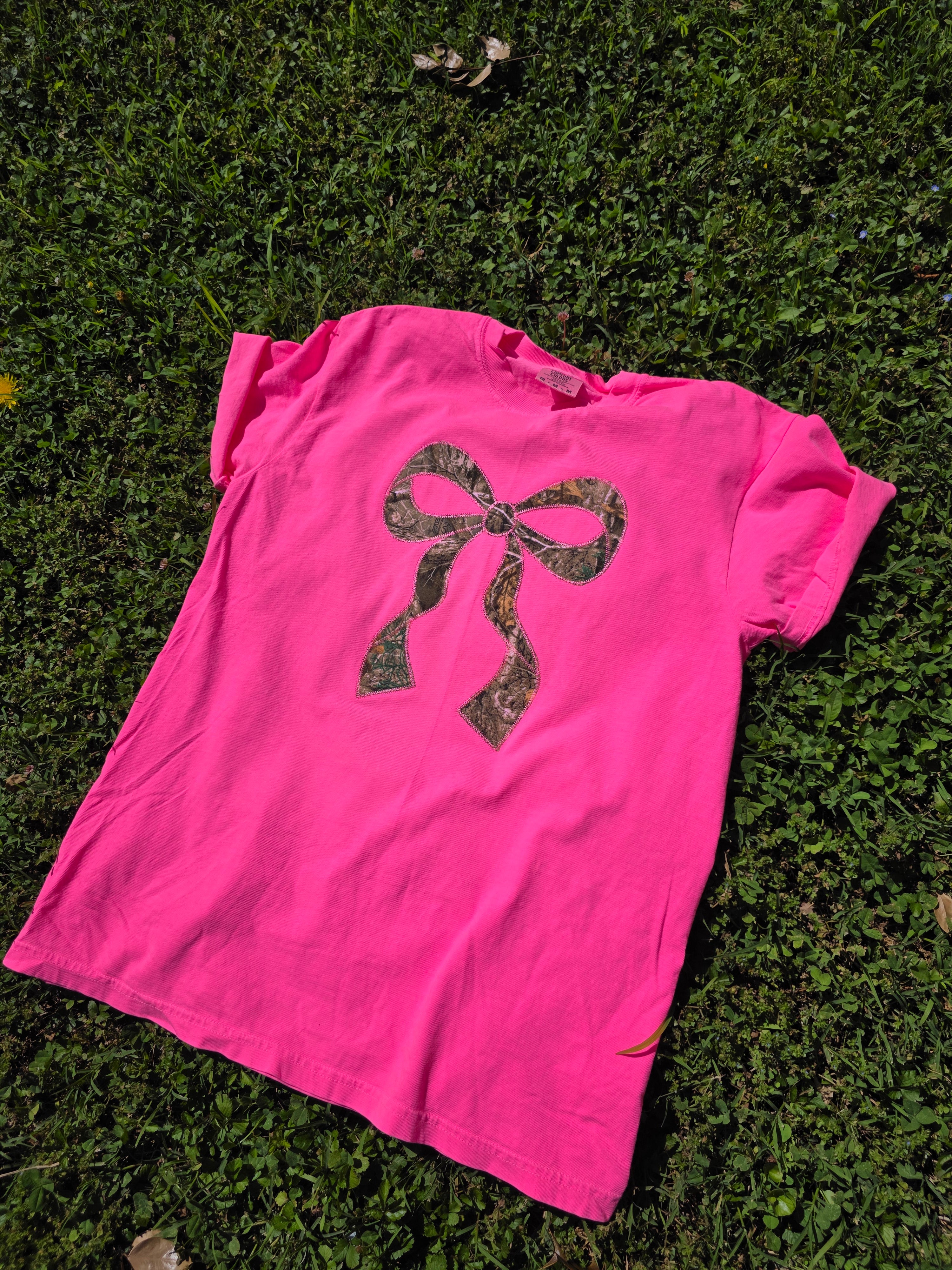 Realtree Edge Camouflage Applique Bow Preppy Embroidered Neon Comfort Color Short Sleeve Shirt