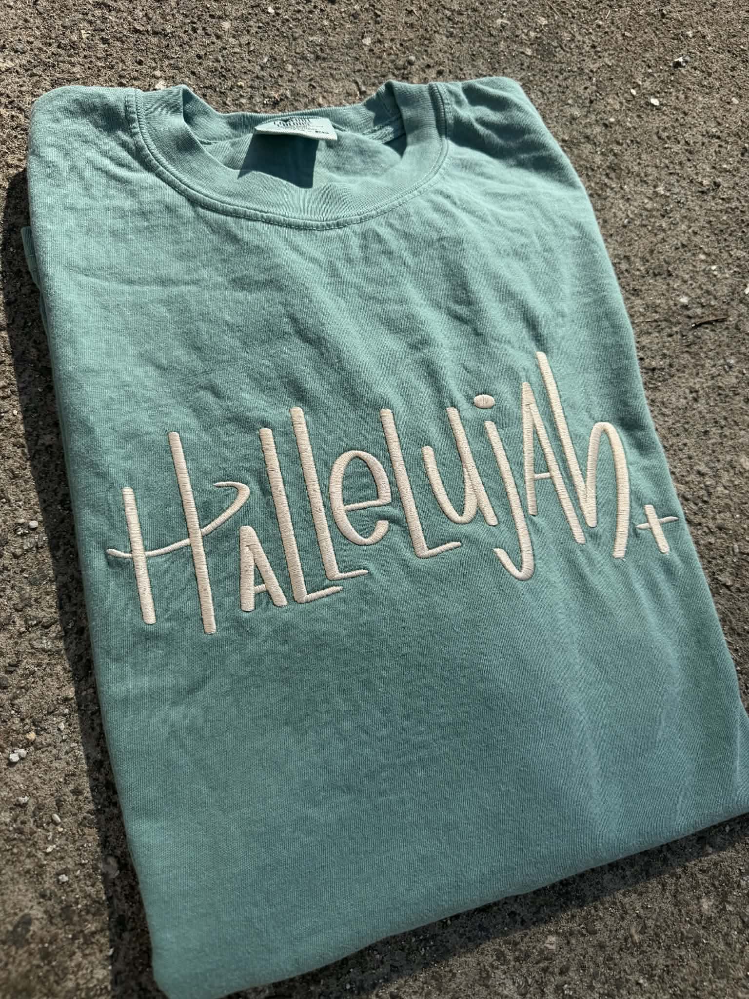 Handlettered Hallelujah Embroidered Shirt