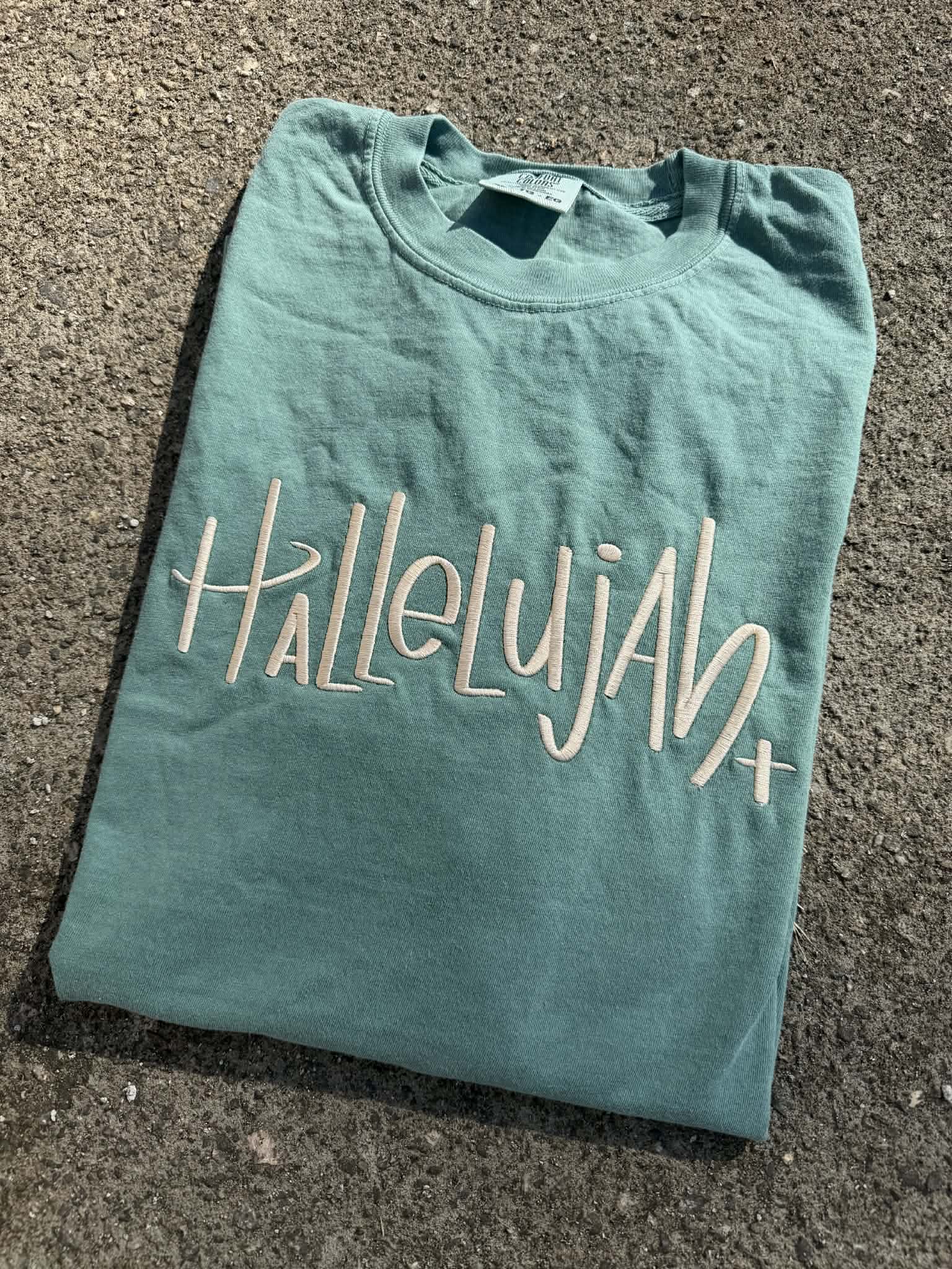Handlettered Hallelujah Embroidered Shirt