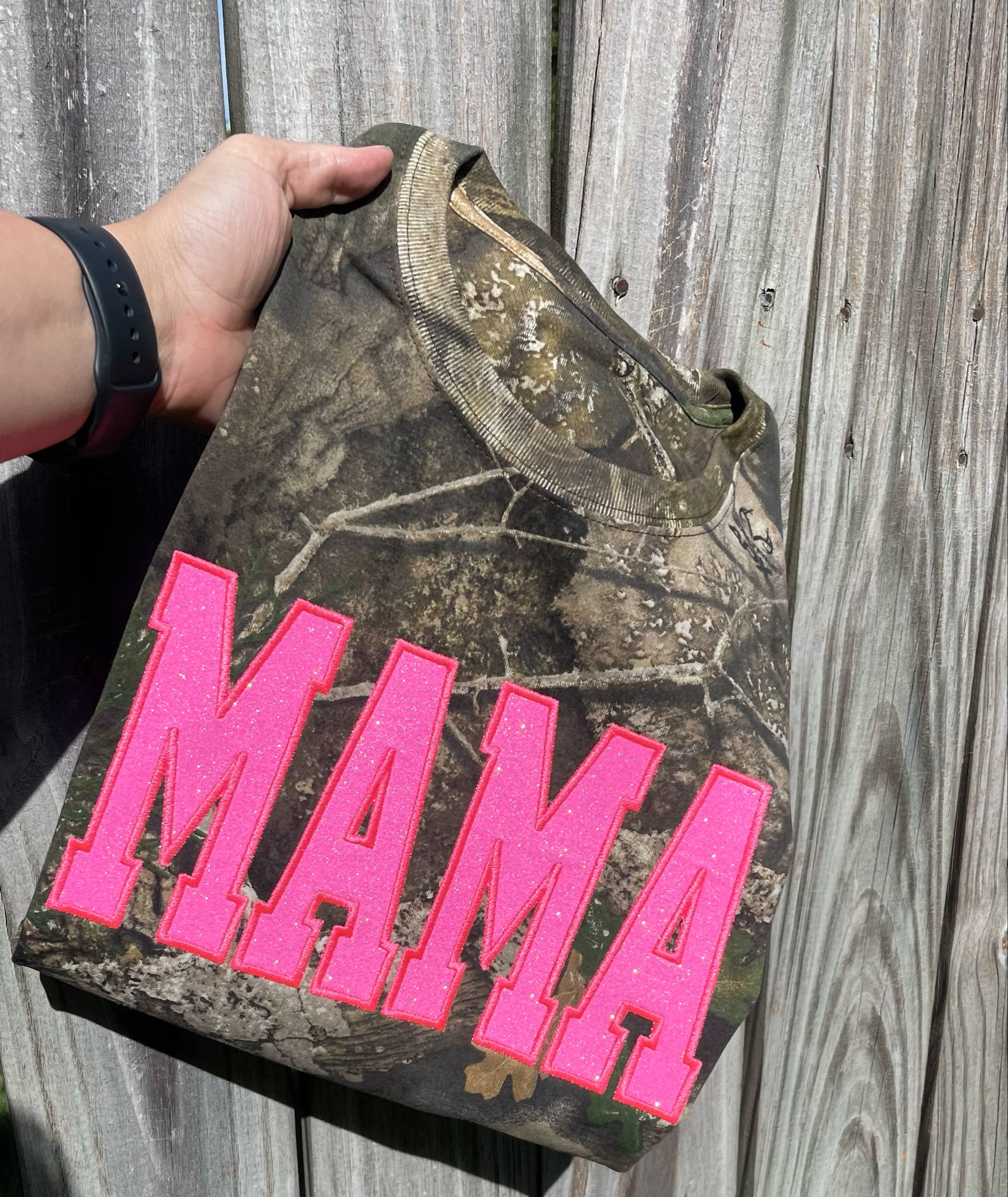 Realtree Camo Neon Pink Mama Glitter Applique Embroidered T-Shirt