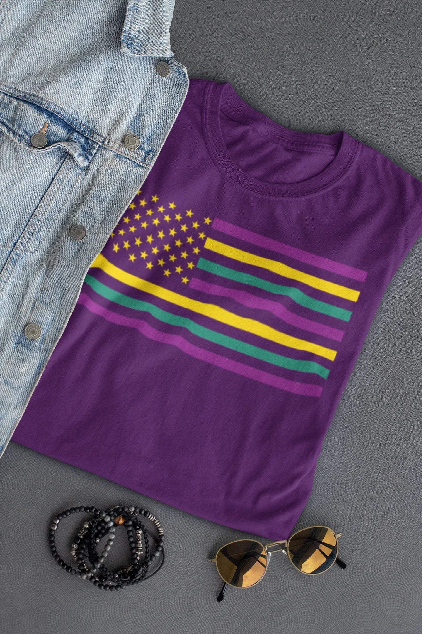 Mardi Gras Flag New Orleans 2023 Graphic Tee - Merch Girls